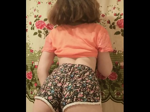 ❤️ Garota jovem e sexy tirando seus shorts da câmera Porno em nós pt-br.assay-define-smartlink.ru ❌❤