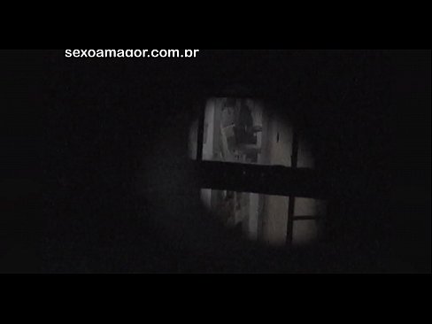 ❤️ Lourinho é secretamente filmado por um voyeur de bairro escondido atrás de tijolos ocos Porno em nós pt-br.assay-define-smartlink.ru ❌❤